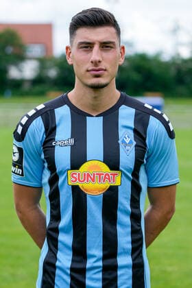 Stefano Russo SV Waldhof Mannheim 3 League, portrait date 2021 2022 xozx