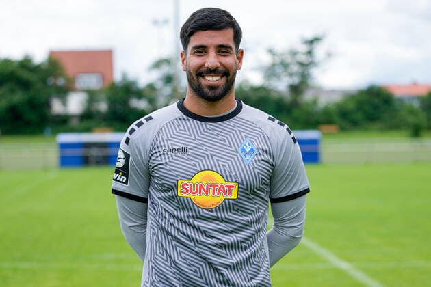 Akin Akar Goalkeeper SV Waldhof Mannheim 3 League, Porträttermin 2021 2022 xozx