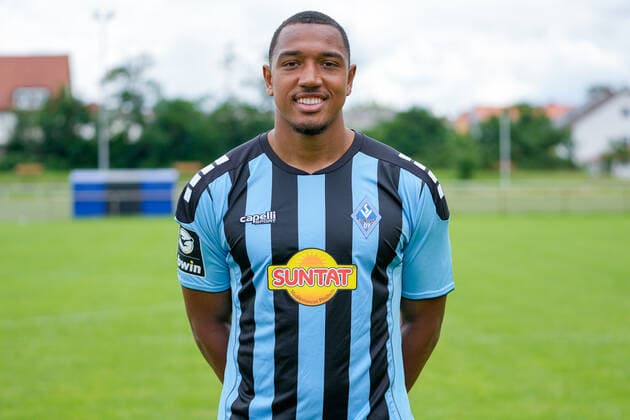 Anton Donkor SV Waldhof Mannheim 3 League, portrait date 2021 2022 xozx
