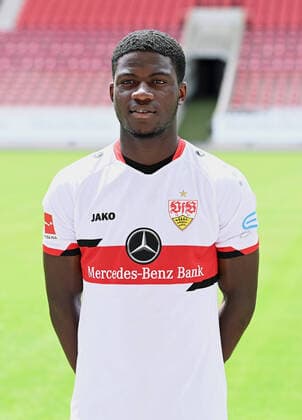 FUSSBALL 1 BUNDESLIGA SAISON 2021 2022 12 07 2021 Photo session with VfB Stuttgart at the Mercedes Benz Arena Clinton Mola