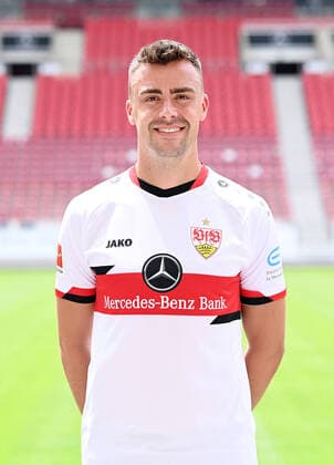FUSSBALL 1 BUNDESLIGA SAISON 2021 2022 12 07 2021 Photo session with VfB Stuttgart at the Mercedes Benz Arena Philipp Foerster