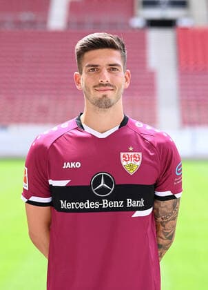 FOOTBALL 1 BUNDESLIGA SEASON 2021 2022 12 07 2021 Photo session with VfB Stuttgart at the Mercedes Benz Arena Goalkeeper Fabian Bredlow