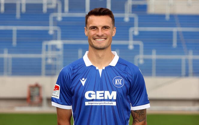 Karlsruher SC portrait date season 2021 2022 Philip Heise, Karlsruher SC, 2 Bundesliga, portrait date 2021 2022