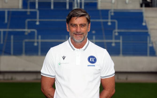 Karlsruher SC Portraittermin Saison 2021 2022 Oliver Kreuzer Managing Director Sport , Karlsruher SC, 2 Bundesliga, Portraättermin 2021 2022