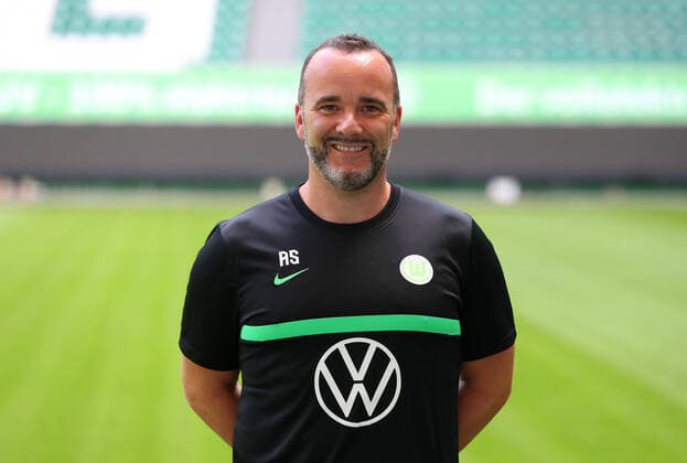 VfL photo appointment Wolfsburg, 13 07 2021, FOOTBALL VfL Wolfsburg, Bundesliga, photo appointment, season 2021 22 chiropractor Alexander Steinbrenner VfL Wolfsburg