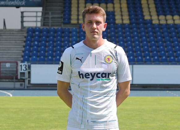 Yannik Bangsow Eintracht Braunschweig 3 league, portrait date 2021 2022