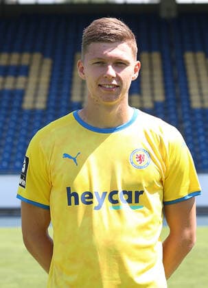 Luc Ihorst Eintracht Braunschweig 3 league, portrait date 2021 2022