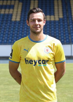 Niko Kijewski Eintracht Braunschweig 3 league, portrait date 2021 2022