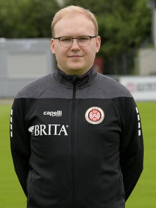 15 07 2021, xjhx, Football 3 Liga, SV Wehen Wiesbaden portrait date 2021 2022 emspor, v l Senior Scout Analyst Philipp Gründler DFL DFB REGULATES PROHIBIT ANY USE OF PHOTOGRAPHS as IMAGE SEQUENCES and or QUASI VIDEO Wehen
