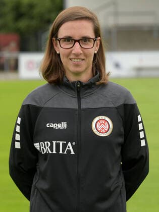 15 07 2021, xjhx, football 3 league, SV Wehen Wiesbaden portrait date 2021 2022 emspor, v l team manager Julia Wallraff DFL DFB REGULATES PROHIBIT ANY USE OF PHOTOGRAPHS as IMAGE SEQUENCES and or QUASI VIDEO Wehen