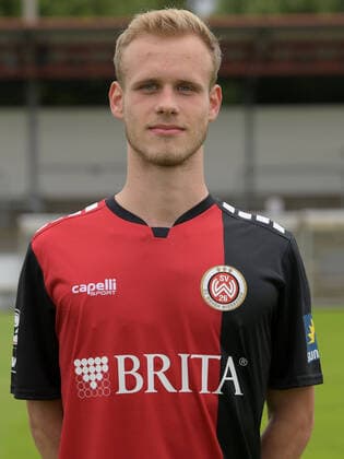 15 07 2021, xjhx, football 3 league, SV Wehen Wiesbaden portrait date 2021 2022 emspor, v l Lucas Brumme SV Wehen Wiesbaden DFL DFB REGULATES PROHIBIT ANY USE OF PHOTOGRAPHS as IMAGE SEQUENCES and or QUASI VIDEO Wehen