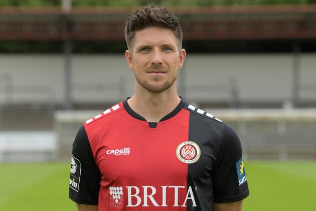 15 07 2021, xjhx, football 3 league, SV Wehen Wiesbaden portrait date 2021 2022 emspor, v l Dennis Kempe SV Wehen Wiesbaden DFL DFB REGULATES PROHIBIT ANY USE OF PHOTOGRAPHS as IMAGE SEQUENCES and or QUASI VIDEO Wehen