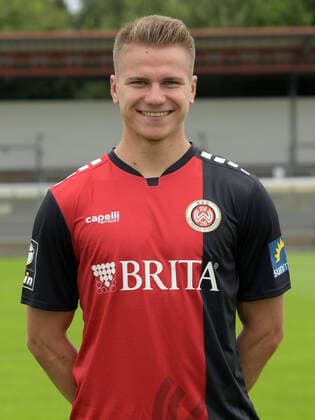 15 07 2021, xjhx, football 3 league, SV Wehen Wiesbaden portrait date 2021 2022 emspor, v l Florian Carstens SV Wehen Wiesbaden DFL DFB REGULATES PROHIBIT ANY USE OF PHOTOGRAPHS as IMAGE SEQUENCES and or QUASI VIDEO Wehen