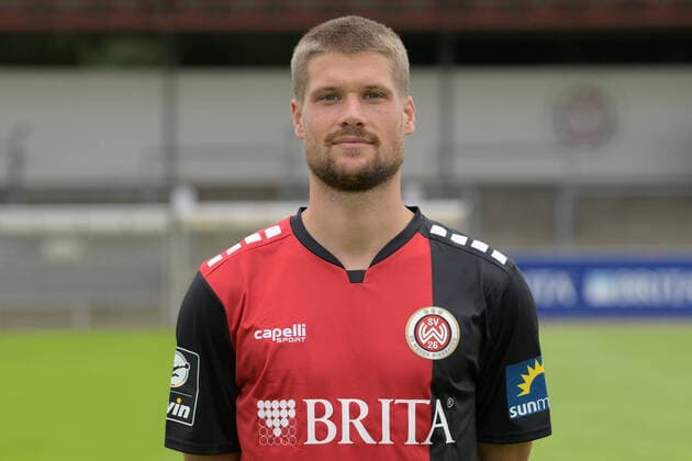 15 07 2021, xjhx, football 3 league, SV Wehen Wiesbaden portrait date 2021 2022 emspor, v l Johannes Wurtz DFL DFB REGULATES PROHIBIT ANY USE OF PHOTOGRAPHS as IMAGE SEQUENCES and or QUASI VIDEO Wehen