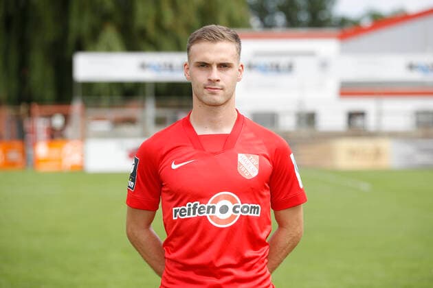 15 07 2021, Wilhelm Langrehr Stadion, Garbsen, 3 Liga, TSV Havelse team photo and portrait appointment, in picture Ilir Qela 17, Havelse TSV Havelse