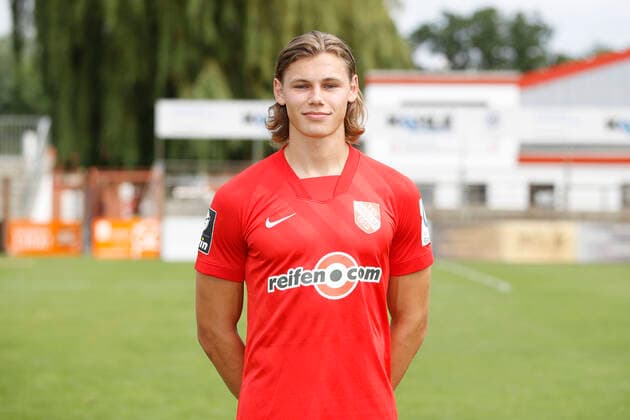 15 07 2021, Wilhelm Langrehr Stadion, Garbsen, 3 Liga, TSV Havelse team photo and portrait appointment, in picture Fynn Lakenmacher 18, Havelse TSV Havelse
