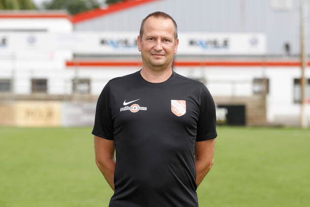 15 07 2021, Wilhelm Langrehr Stadion, Garbsen, 3 Liga, TSV Havelse team photo and portrait appointment, in picture Joachim Stutzer physiotherapist, Havelse TSV Havelse