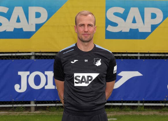 Coach Sebastian Hoeneß Hoffenh , TSG 1899 Hoffenheim Porträttermin TSG 1899 Hoffenheim 2021 2022 Zuzenhausen, GER, 15 07 2020 ,Football 1 Bundesliga 2021 2022 Editorial use only