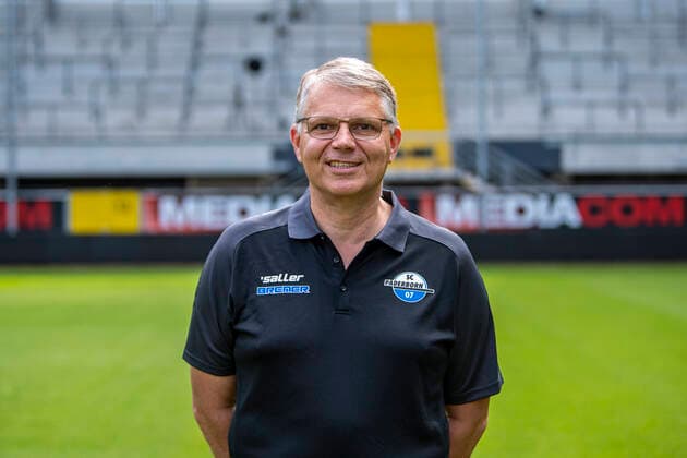 Team doctor Dr Lutz Mahlke SC Paderborn 07 2 BL, portrait date 2021 2022 Copyright: xDavidxInderliedx