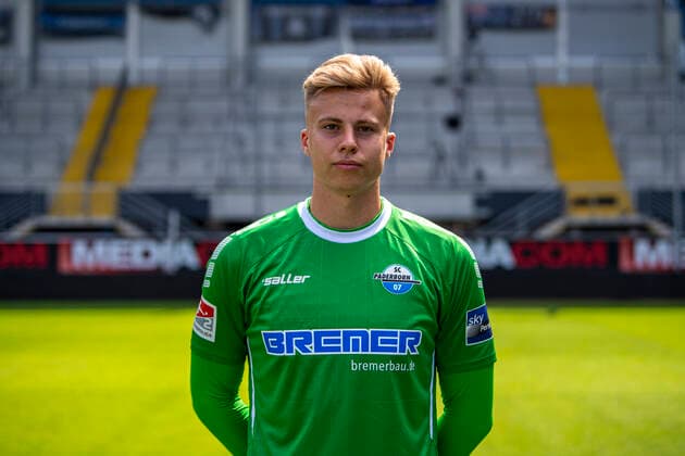 Moritz Schulze SC Paderborn 07 2 BL, portrait date 2021 2022 Copyright: xDavidxInderliedx