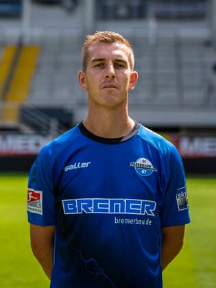 Uwe Hünemeier SC Paderborn 07 2 BL, portrait date 2021 2022 Copyright: xDavidxInderliedx