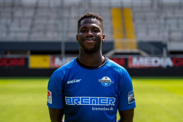 Johannes Dörfler SC Paderborn 07 2 BL, portrait date 2021 2022 Copyright: xDavidxInderliedx