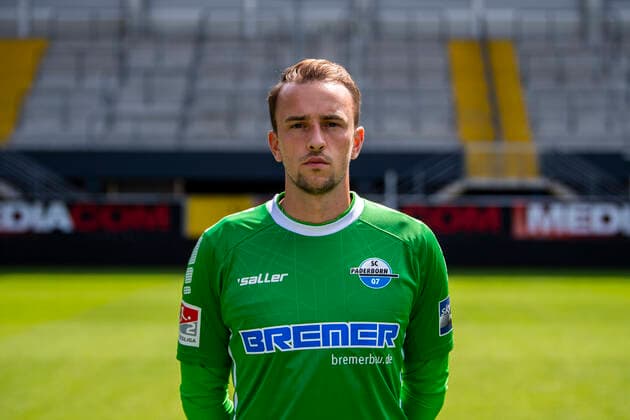 Leopold Zingerle SC Paderborn 07 2 BL, portrait date 2021 2022 Copyright: xDavidxInderliedx