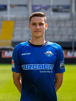 Maximilian Thalhammer SC Paderborn 07 2 BL, portrait date 2021 2022 Copyright: xDavidxInderliedx