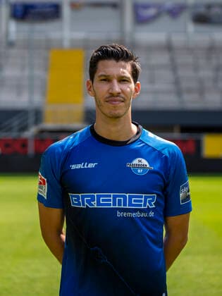 Marcel Correia SC Paderborn 07 2 BL, portrait date 2021 2022 Copyright: xDavidxInderliedx