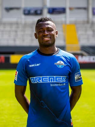 Jamilu Collins SC Paderborn 07 2 BL, port date 2021 2022 Copyright: xDavidxInderliedx