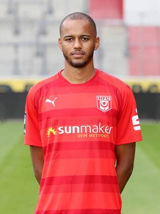 Teampraesentation Halle 15 07 2021 Louis Samson 27, Halle Hallescher FC, 3 Liga, Porträttermin 2021 2022 , Halle, 15 07 2021, Leuna Chemie Stadion, Football ,