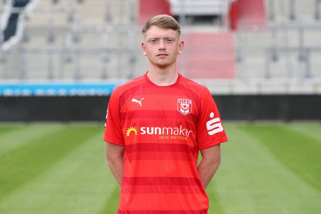 Teampraesentation Halle 15 07 2021 Tom Bierschenk 15, Halle Hallescher FC, 3 Liga, Porträttermin 2021 2022 , Halle, 15 07 2021, Leuna Chemie Stadion, Football ,