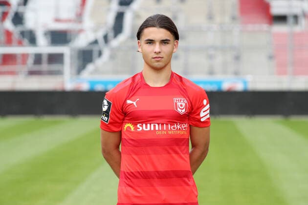 Teampraesentation Halle 15 07 2021 Jan Shcherbakovski 11, Halle Hallescher FC, 3 Liga, Porträttermin 2021 2022 , Halle, 15 07 2021, Leuna Chemie Stadion, Football ,