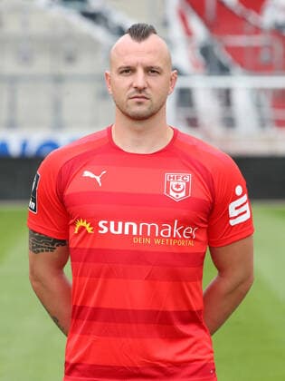 Teampraesentation Halle 15 07 2021 Toni Lindenhahn 6, Halle Hallescher FC, 3 Liga, Porträttermin 2021 2022 , Halle, 15 07 2021, Leuna Chemie Stadion, Football ,