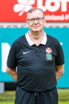 Dr Harald Dinges Team doctor , portrait appointment, 1 FC Kaiserslautern, Football, 3 Bundesliga, 15 07 2021 portrait appointment, 1 FC Kaiserslautern, Football, 3 Bundesliga, 15 07 2021 Kaiserslautern Copyright: xEibner-Pressefoto AlexanderxNeisx