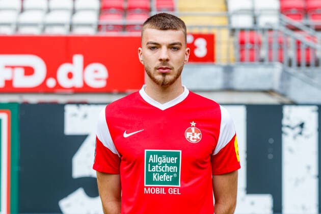 Julian Niehues 1 FC Kaiserslautern , portrait appointment, 1 FC Kaiserslautern, Football, 3 Bundesliga, 15 07 2021 portrait appointment, 1 FC Kaiserslautern, Football, 3 Bundesliga, 15 07 2021 Kaiserslautern Copyright: xEibner-Pressefoto AlexanderxNeisx