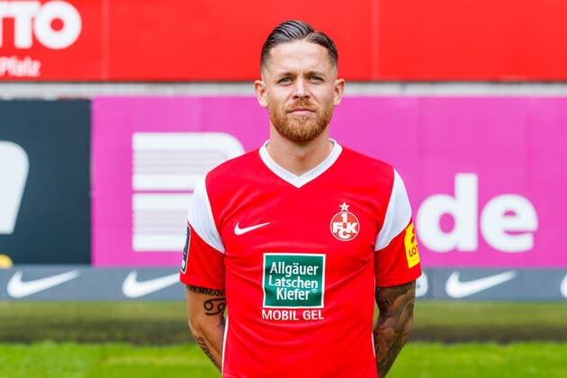 Mike Wunderlich 1 FC Kaiserslautern , portrait appointment, 1 FC Kaiserslautern, Football, 3 Bundesliga, 15 07 2021 portrait appointment, 1 FC Kaiserslautern, Football, 3 Bundesliga, 15 07 2021 Kaiserslautern Copyright: xEibner-Pressefoto AlexanderxNeisx