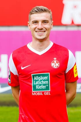 Elias Huth 1 FC Kaiserslautern , portrait appointment, 1 FC Kaiserslautern, Football, 3 Bundesliga, 15 07 2021 portrait appointment, 1 FC Kaiserslautern, Football, 3 Bundesliga, 15 07 2021 Kaiserslautern Copyright: xEibner-Pressefoto AlexanderxNeisx