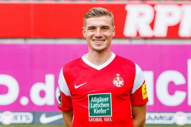 Elias Huth 1 FC Kaiserslautern , portrait appointment, 1 FC Kaiserslautern, Football, 3 Bundesliga, 15 07 2021 portrait appointment, 1 FC Kaiserslautern, Football, 3 Bundesliga, 15 07 2021 Kaiserslautern Copyright: xEibner-Pressefoto AlexanderxNeisx