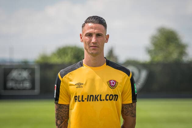 Panagiotis Vlachodimos SG Dynamo Dresden 2 BL, portrester date 2021 2022
