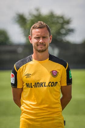 Chris Löwe Loewe SG Dynamo Dresden 2 BL, portrait date 2021 2022