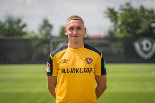Luca Herrmann SG Dynamo Dresden 2 BL, portrait date 2021 2022