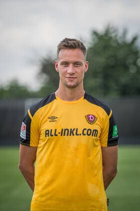 Tim Knipping SG Dynamo Dresden 2 BL, portrait date 2021 2022