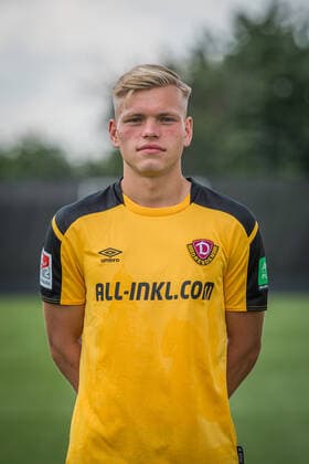 Jonas Kühn Kuehn SG Dynamo Dresden 2 BL, portrait date 2021 2022