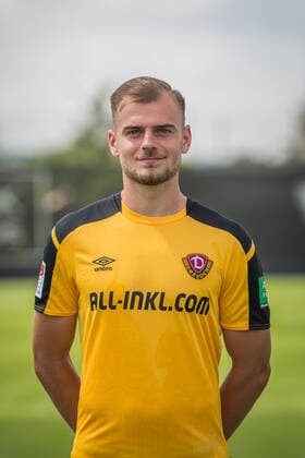 Max Kulke SG Dynamo Dresden 2 BL, portrait date 2021 2022