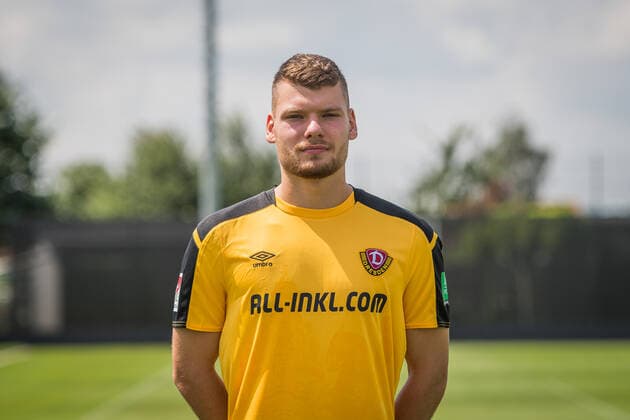 Kevin Ehlers SG Dynamo Dresden 2 BL, portrait date 2021 2022