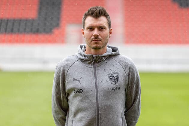 Physiotherapist Matthias Blaser, FC Ingolstadt 04 2 BL, Porträttermin 2021 2022 2 Bundesliga FC Ingolstadt 04 season 2021 2022