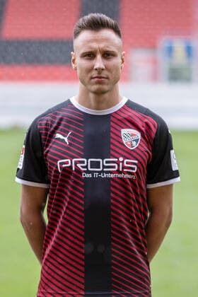 Dominik Franke 3 FCI FC Ingolstadt 04 2 BL, Porträttermin 2021 2022 2 Bundesliga FC Ingolstadt 04 season 2021 2022