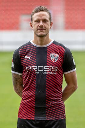 Marcel Gaus 19, FCI FC Ingolstadt 04 2 BL, Porträttermin 2021 2022 2 Bundesliga FC Ingolstadt 04 season 2021 2022