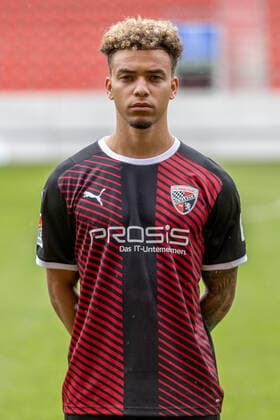 Hawkins Jaren 20 FCI FC Ingolstadt 04 2 BL, Porträttermin 2021 2022 2 Bundesliga FC Ingolstadt 04 season 2021 2022